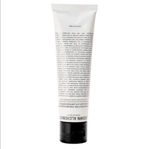 Grown alchemist cleanser
